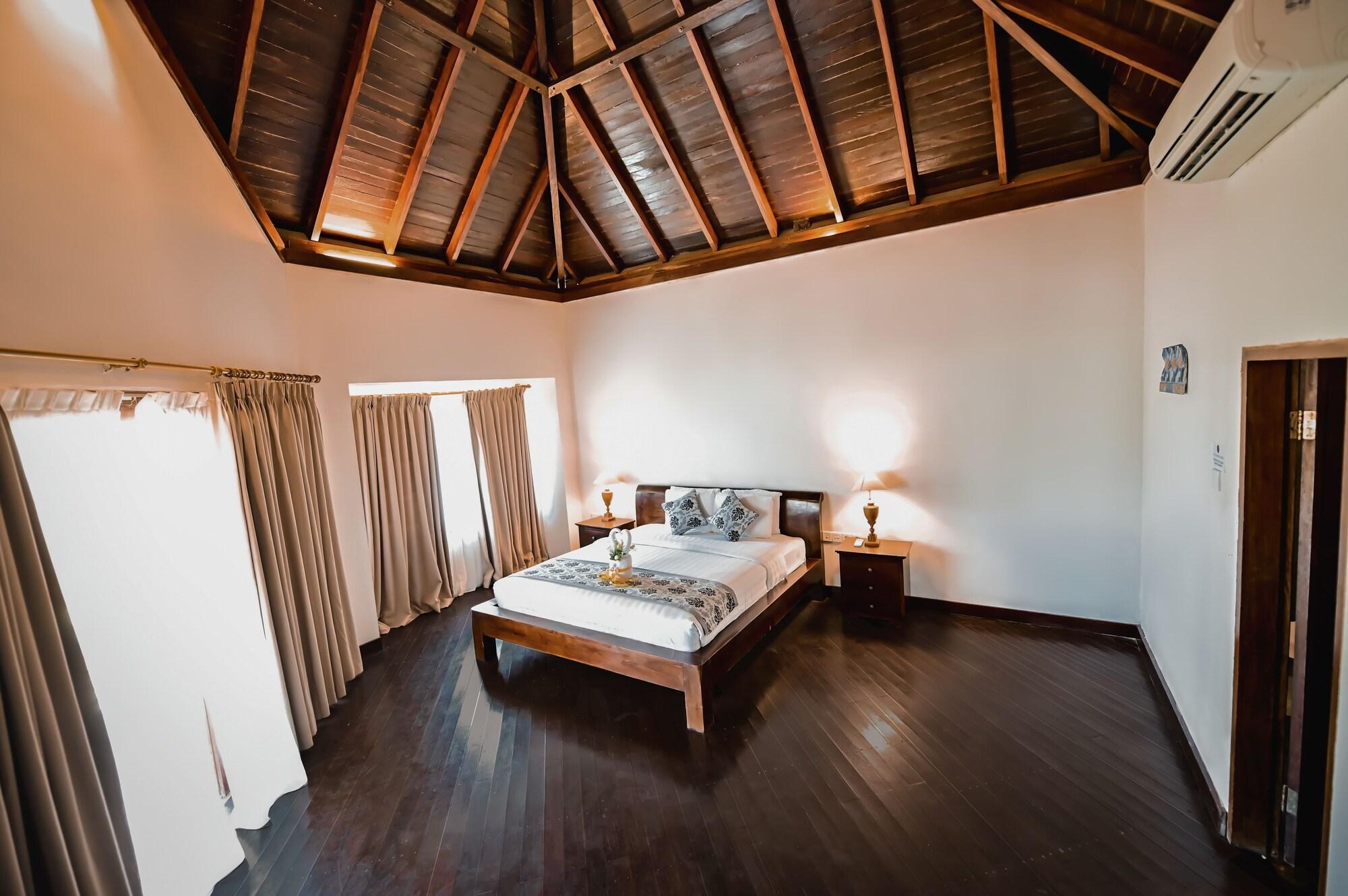 Royal Regantris Villa Karang Gili Air Kültér fotó