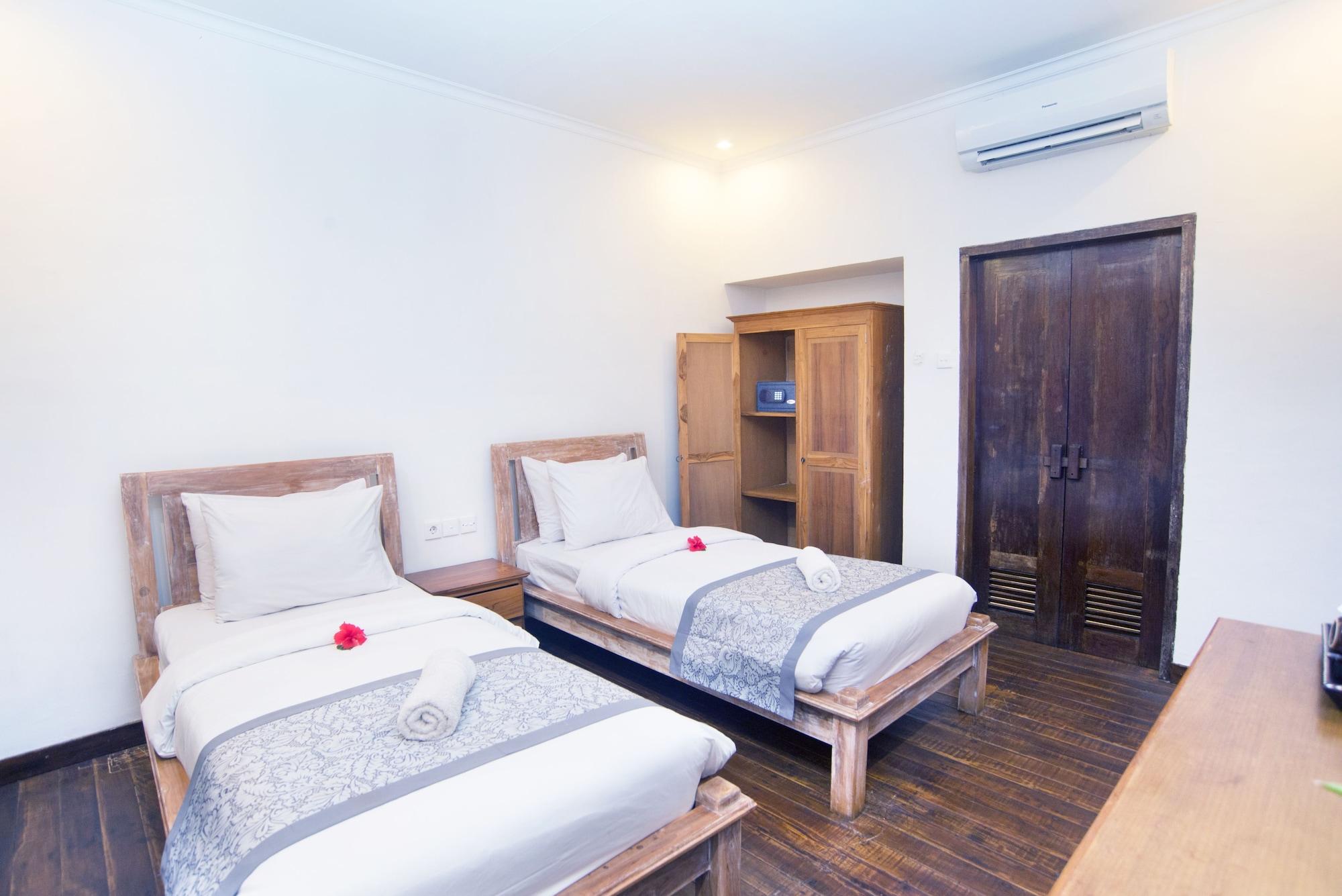 Royal Regantris Villa Karang Gili Air Kültér fotó