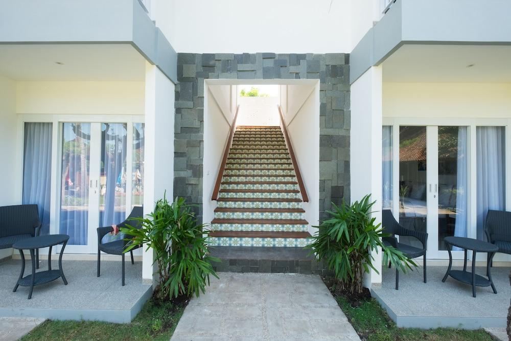 Royal Regantris Villa Karang Gili Air Kültér fotó